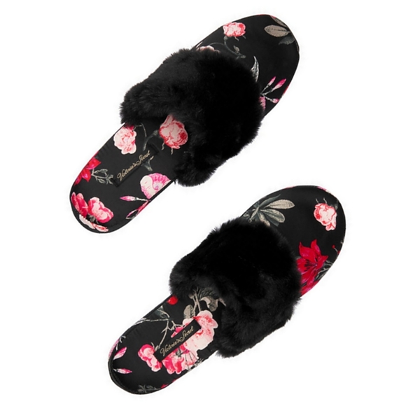 VICTORIA'S SECRET Signature Satin Slipper Small - Picture 2 of 3
